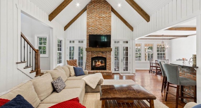 15 Inspirational Designs for a Living Room Fireplace