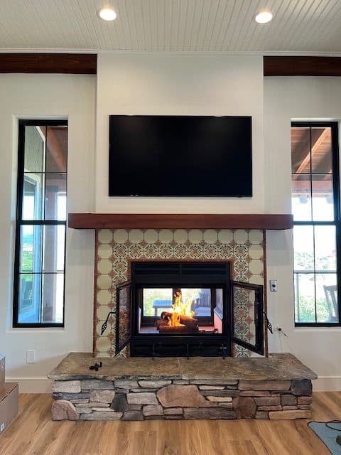 Acucraft Hearthroom 30 Indoor Outdoor Wood Fireplace Inside View