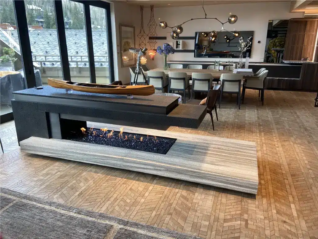 Acucraft Custom Open Gas Peninsula Fireplace with Lava Rock Acucraft Custom Open Gas Peninsula Fireplace with Lava Rock